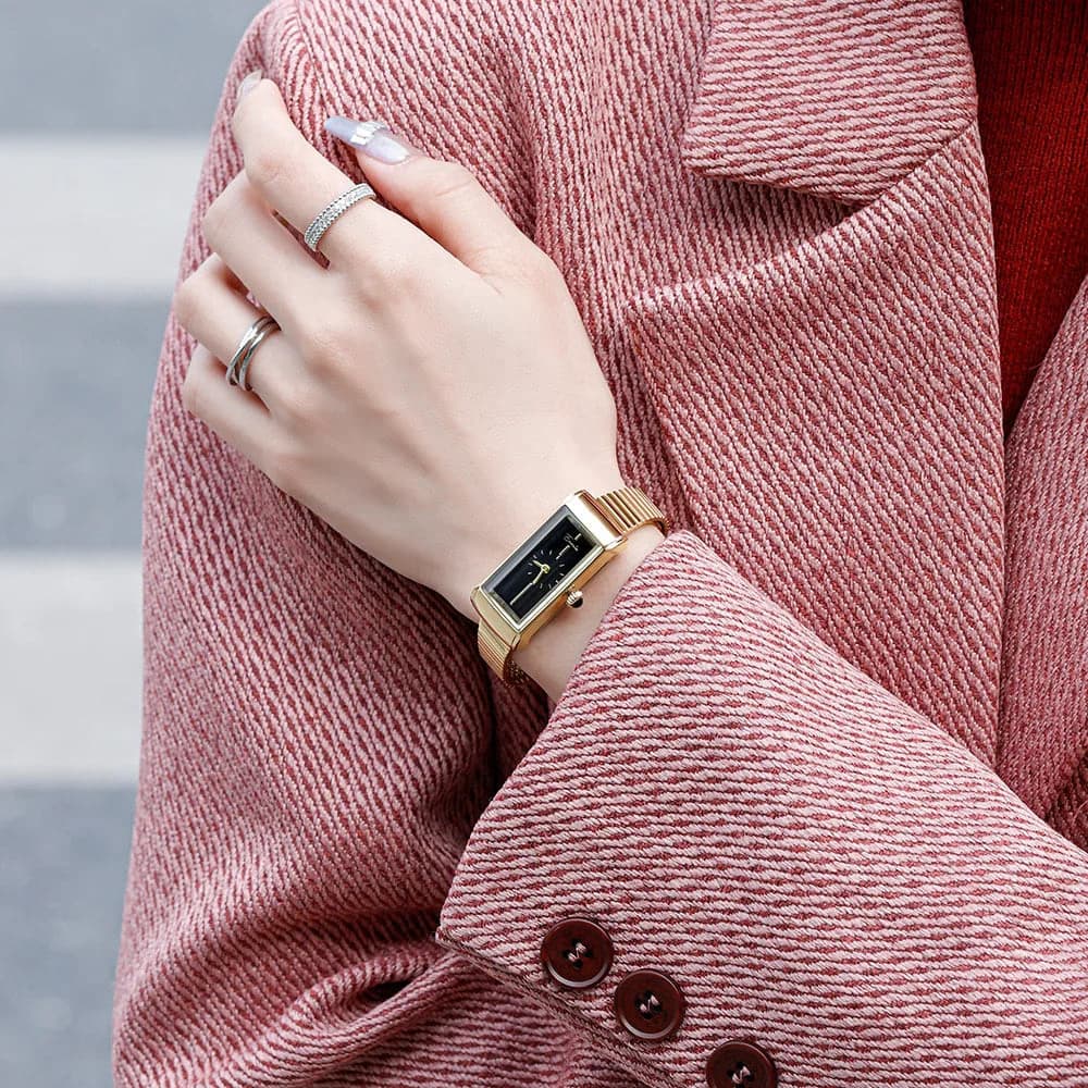 Elegant Gold Ladies' Watch with Narrow Strap — image 4