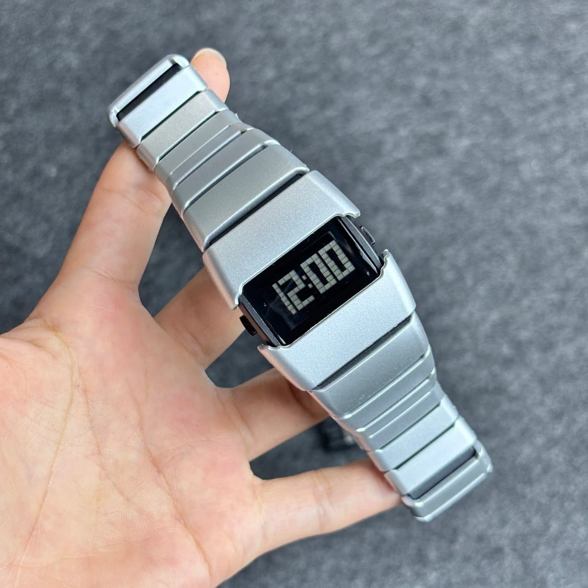 Men's Retro Y2K Block Digital Display Square Watch — image 8